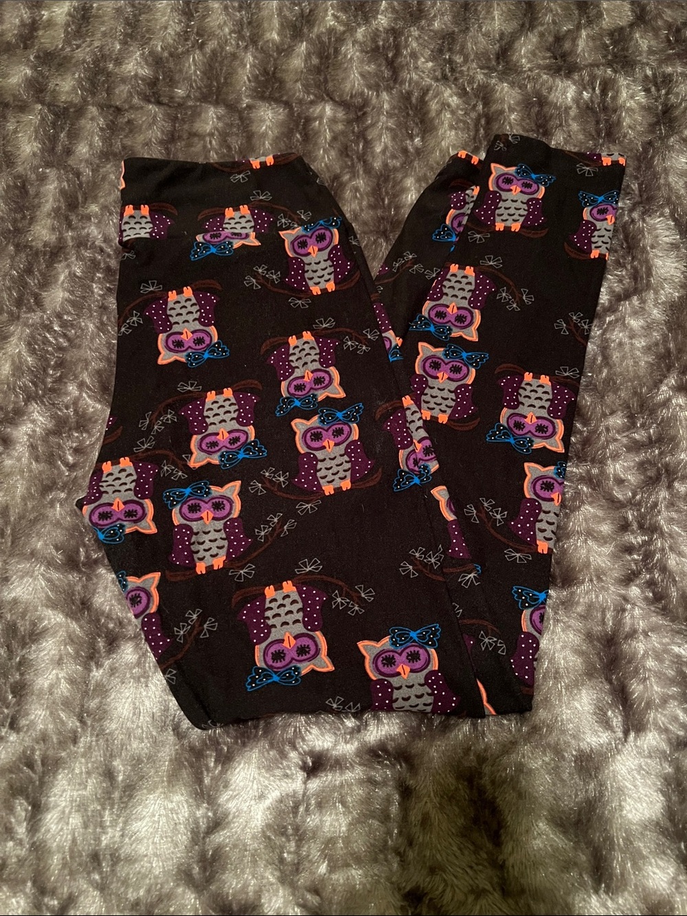 Lularoe Black Leggings with Colorful Owl Print, One Size